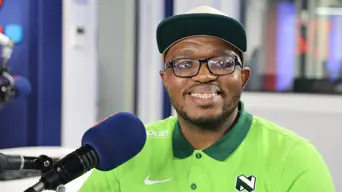 Meet Ipeleng ‘Crazy Legs’ Khunou: A marathon runner in crutches defying the odds Meet Ipeleng ‘Crazy Legs’ Khunou: A marathon runner in crutches defying the odds