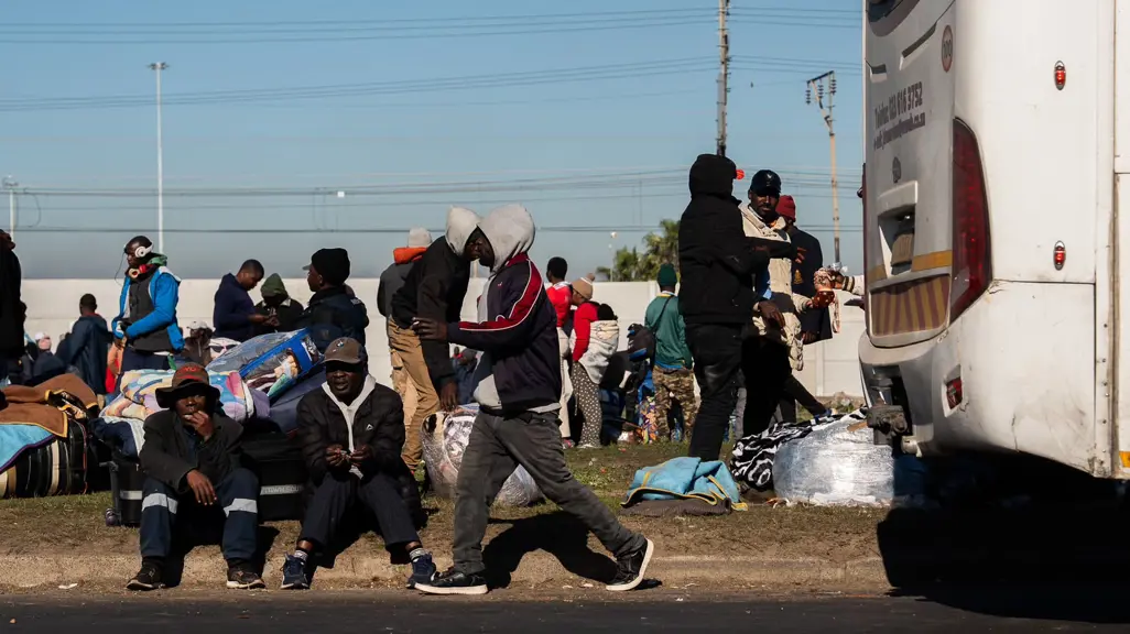 Relief in Epping as buses start transporting foreign nationals to Musina