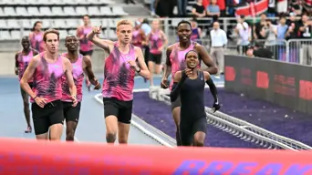 Faith Kipyegon misses out on bid for first female sub-4 minute mile Faith Kipyegon misses out on bid for first female sub-4 minute mile