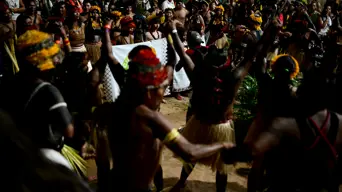 Indigenous protesters clash with security at COP30 summit in Brazil Indigenous protesters clash with security at COP30 summit in Brazil