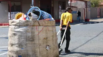 Bin rummaging: ‘We're just making a living’ - informal waste collectors Bin rummaging: ‘We're just making a living’ - informal waste collectors