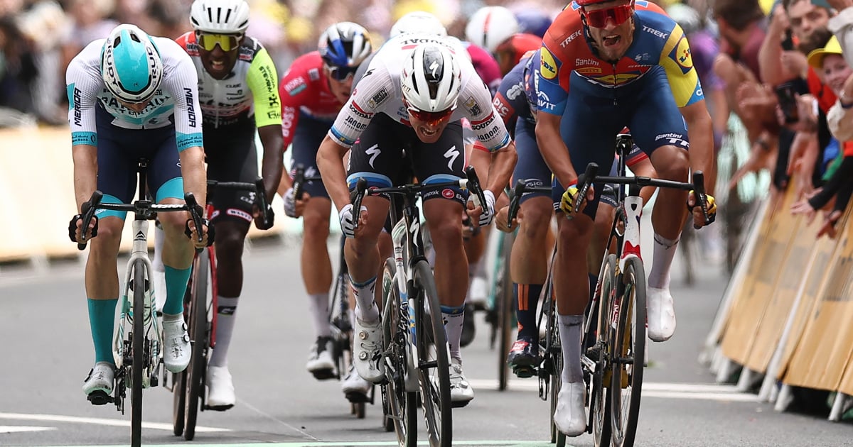 Belgian Merlier wins crash-marred Tour de France dash to Dunkirk