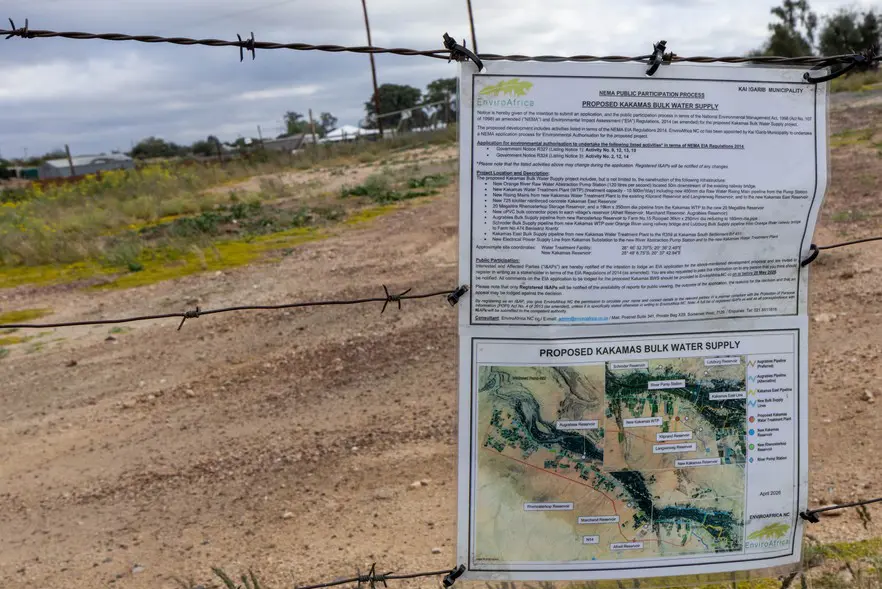 A new bulk water supply project is intended to “address deteriorating water quality” and to supply water to Kakamas and five surrounding villages. Picture: GroundUp News A new bulk water supply project is intended to “address deteriorating water quality” and to supply water to Kakamas and five surrounding villages. Picture: GroundUp News