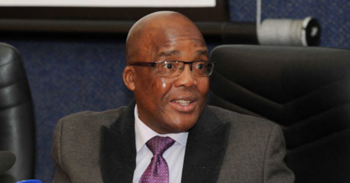 Motsoaledi not ready to present new list of names to serve on Electoral ...