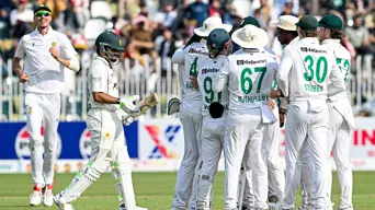 Pakistan ride luck to reach 177-3 in second South Africa Test Pakistan ride luck to reach 177-3 in second South Africa Test