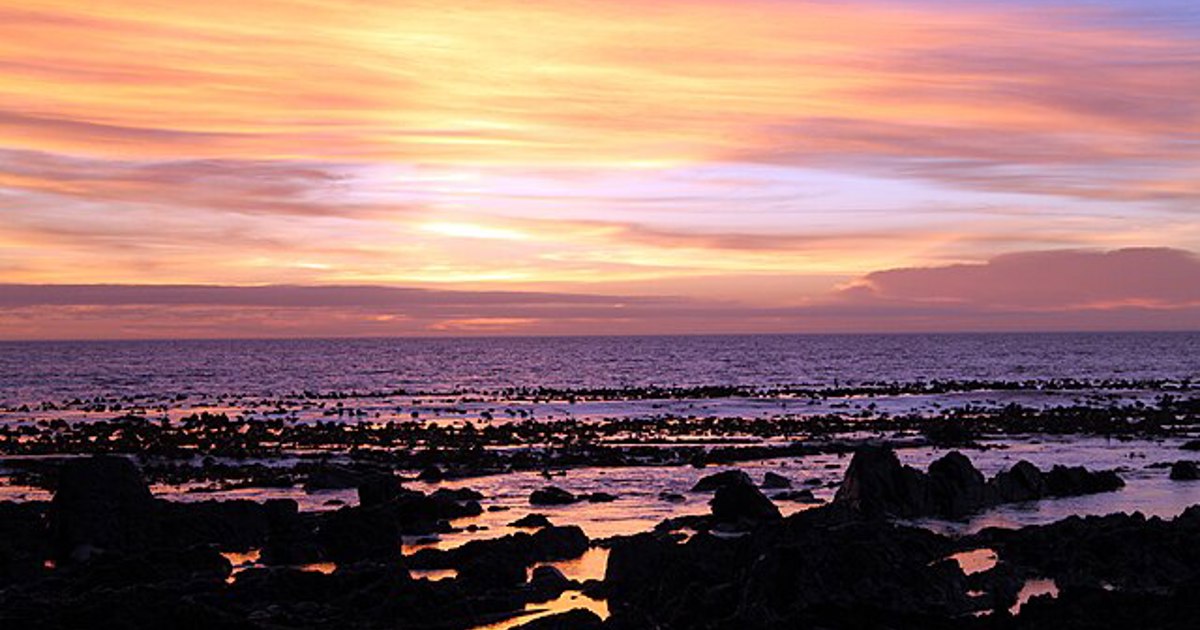 This weekend's weather screams Spring with sunshine and light sky mornings in the W Cape