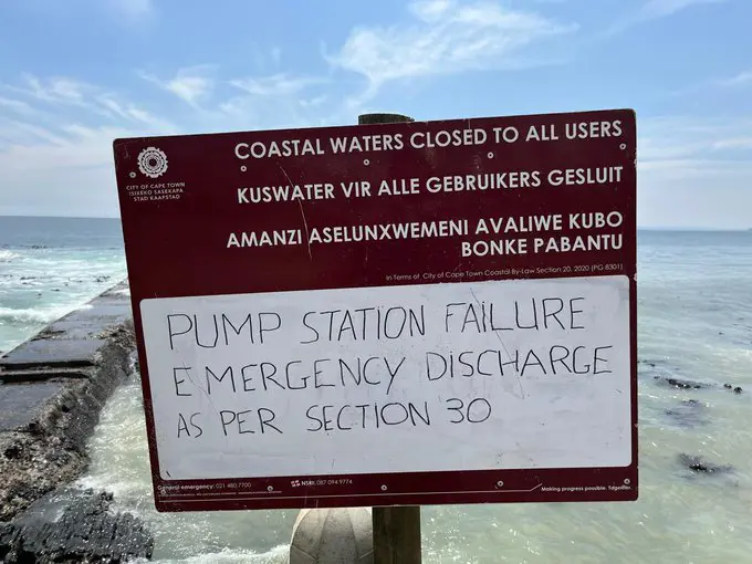 Pump Station Failure sign, @ZahidBadroodien Pump Station Failure sign, @ZahidBadroodien