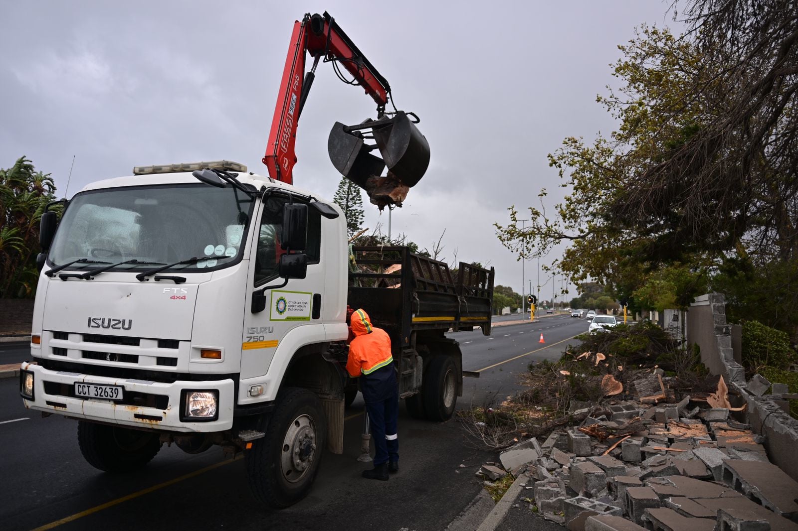 CoCT: Disaster Risk Management officials monitoring high-risk areas in wake of storm - Vimarsana News