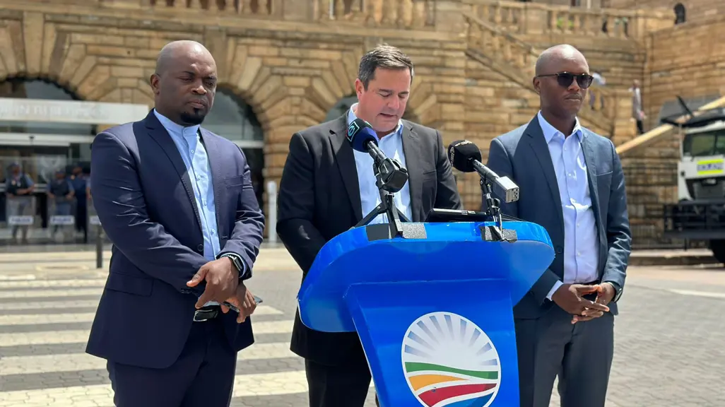 Ahead of its manifesto launch, the DA facing similar challenges to ANC ...