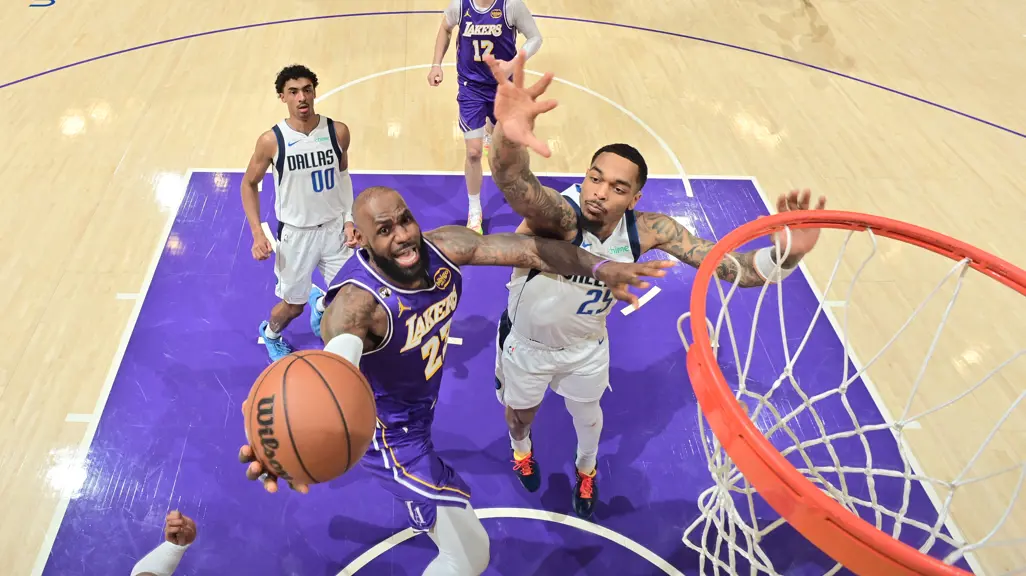 LeBron James nabs another NBA milestone with triple-double in Lakers win