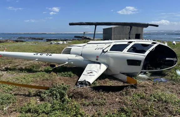 Helicopter crash on Bird Island, South African Civil Aviation Authority Helicopter crash on Bird Island, South African Civil Aviation Authority