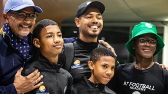 Parents of junior footballers stranded in Europe could lay criminal complaint, says expert Parents of junior footballers stranded in Europe could lay criminal complaint, says expert