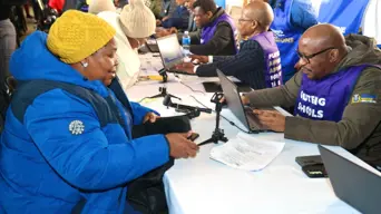 Hours after opening, more than 213,000 applications for grade 1 and 8 placement in Gauteng processed Hours after opening, more than 213,000 applications for grade 1 and 8 placement in Gauteng processed