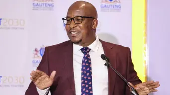 Gauteng's Chiloane has officially opened online application system for Grades 1 and 8 Gauteng's Chiloane has officially opened online application system for Grades 1 and 8