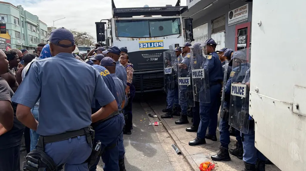 Police turn away hundreds of asylum seekers at Durban Home Affairs over ...