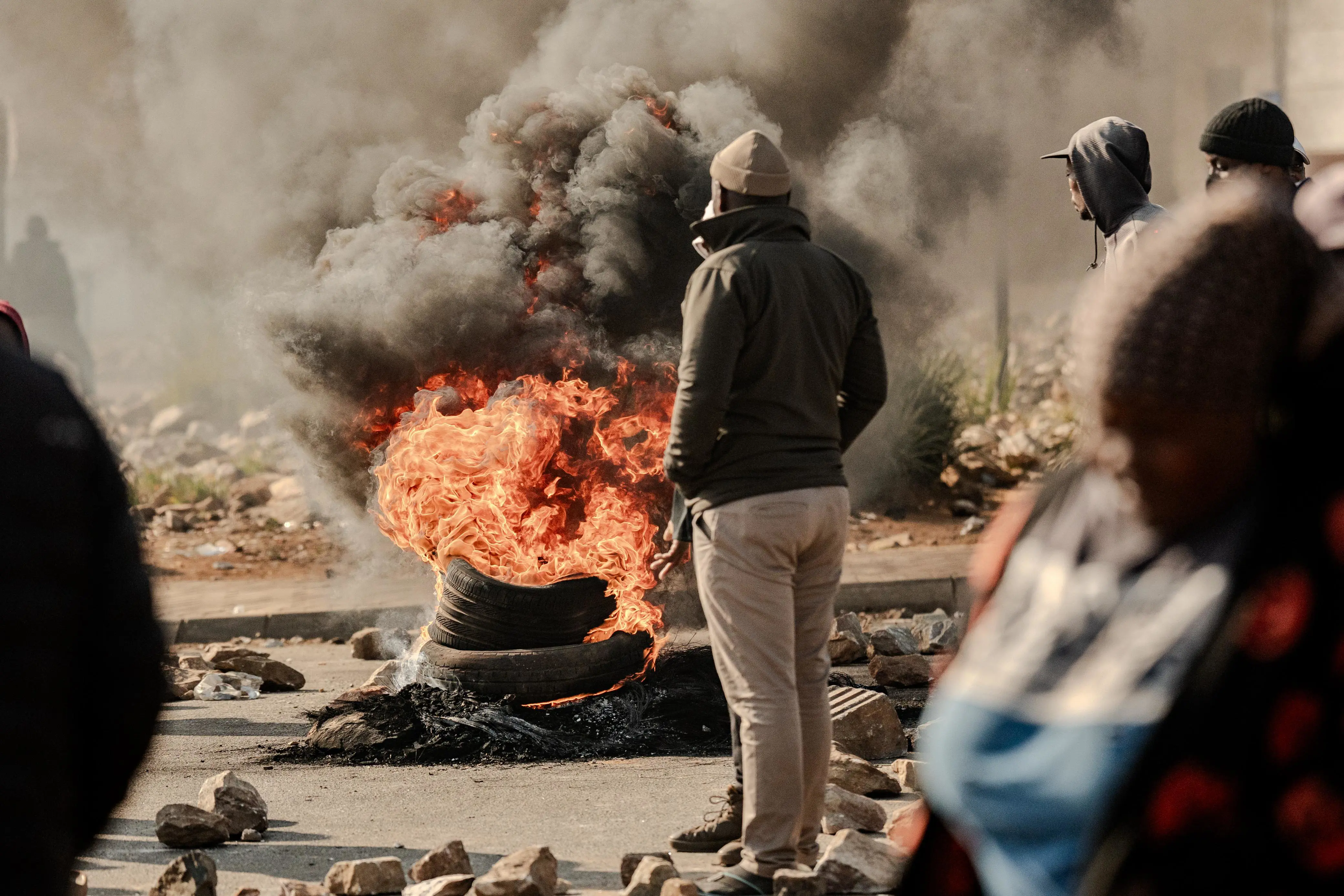 Tyres and debris were burned during a protest over electricity tariffs on 21 July 2025. Picture: Sphamandla Dlamini/EWN Tyres and debris were burned during a protest over electricity tariffs on 21 July 2025. Picture: Sphamandla Dlamini/EWN