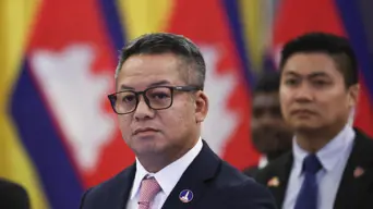 Thailand and Cambodia agree to extend peace pact Thailand and Cambodia agree to extend peace pact