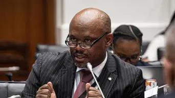 Sibiya warns against praising Mkhwanazi, says it will create 'monster' no one can control Sibiya warns against praising Mkhwanazi, says it will create 'monster' no one can control