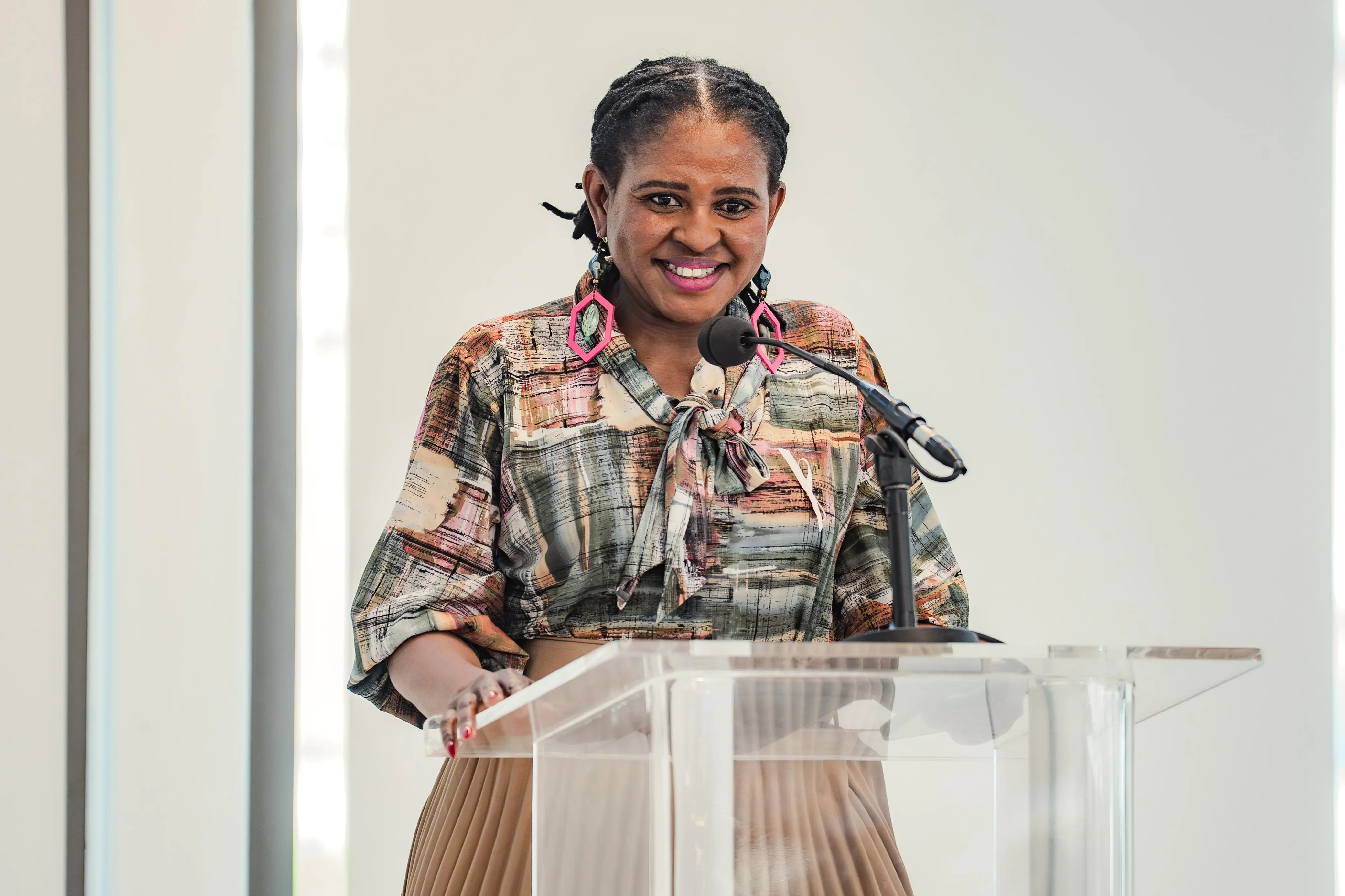 Former EWN Editor-in-Chief Mahlatse Mahlase says a few words in honour of Tshidi Madia at her memorial service held at Primedia's headquarters in Sandton, Johannesburg on 2 September. Picture: Sphamandla Dlamini & Katlego Jiyane/EWN Former EWN Editor-in-Chief Mahlatse Mahlase says a few words in honour of Tshidi Madia at her memorial service held at Primedia's headquarters in Sandton, Johannesburg on 2 September. Picture: Sphamandla Dlamini & Katlego Jiyane/EWN