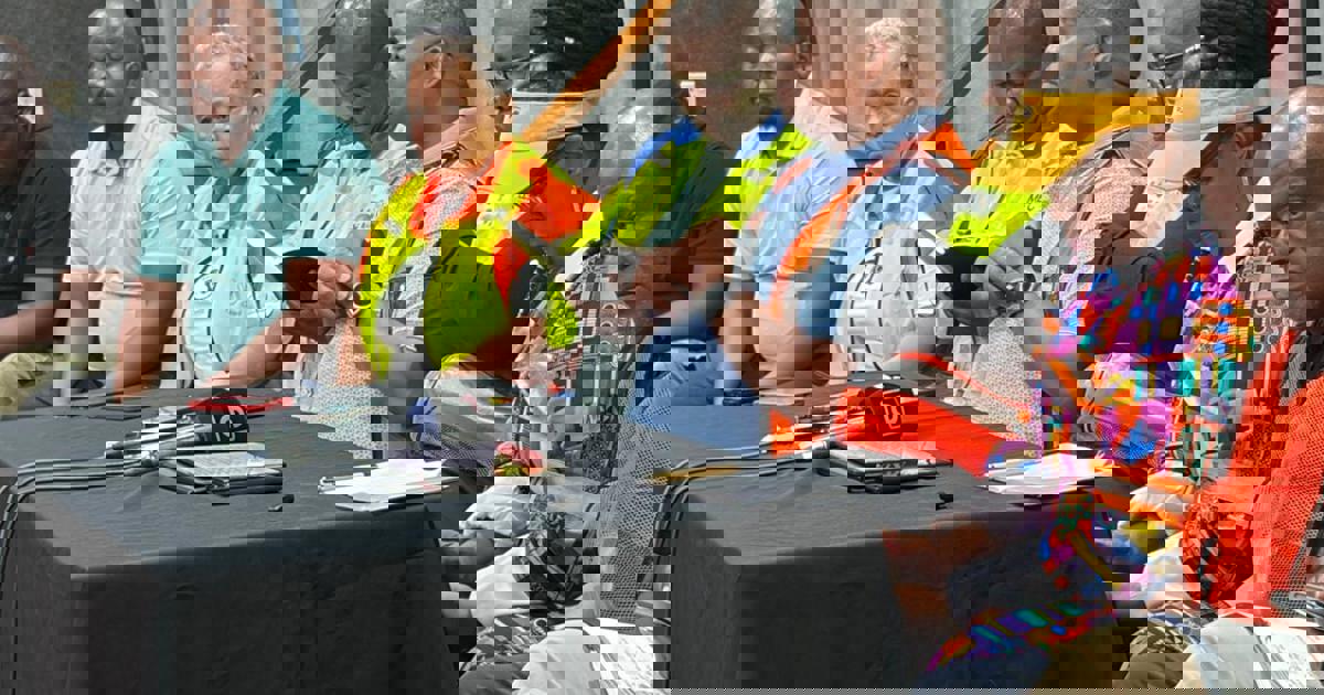 Lesufi rejects claims govt officials shielded from Gauteng water crisis