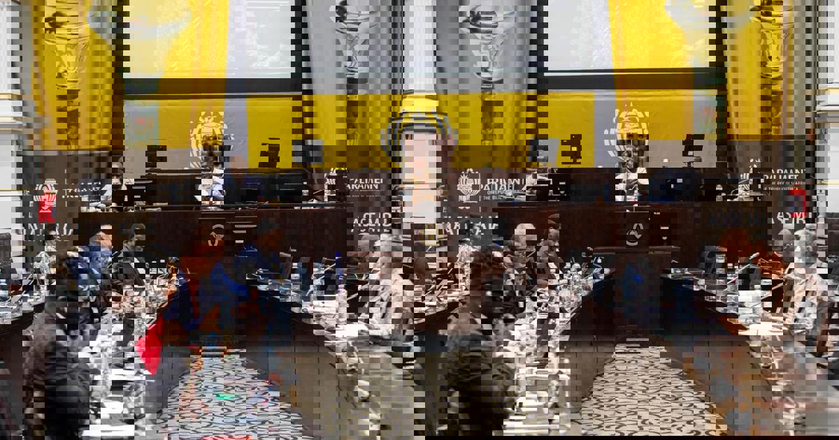 4 more witnesses due to appear before Parliament's inquiry into police graft