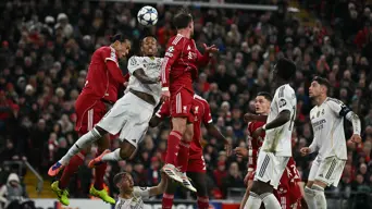 Van Dijk tells Liverpool to keep calm and follow Arsenal's lead Van Dijk tells Liverpool to keep calm and follow Arsenal's lead