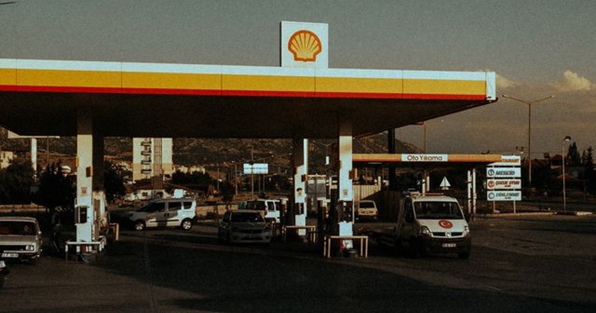 UAE energy giant to buy Shell SA business, including fuel stations