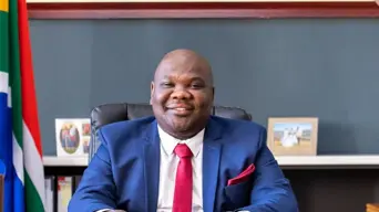 Knysna Mayor Matika accuses WC Local Govt MEC Bredell of politicking & interference Knysna Mayor Matika accuses WC Local Govt MEC Bredell of politicking & interference