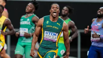 Leotlela and Simbine advance to 100m semifinals at World Championships Leotlela and Simbine advance to 100m semifinals at World Championships