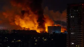 Ukraine, Russia trade deadly strikes as negotiators hammer at deal Ukraine, Russia trade deadly strikes as negotiators hammer at deal