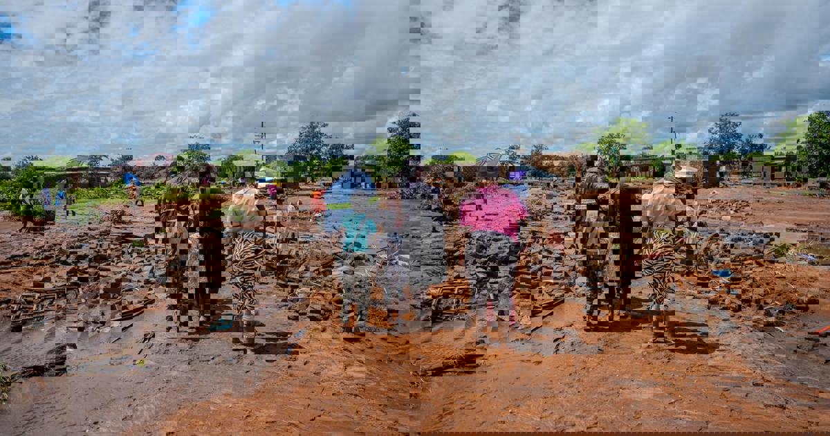 Ramaphosa trifft im von Überschwemmungen heimgesuchten Limpopo ein ...