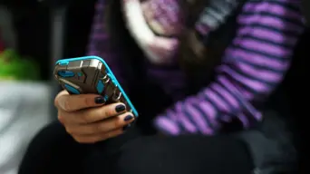 Camps Bay High to ban cellphones during school day from 2026 Camps Bay High to ban cellphones during school day from 2026