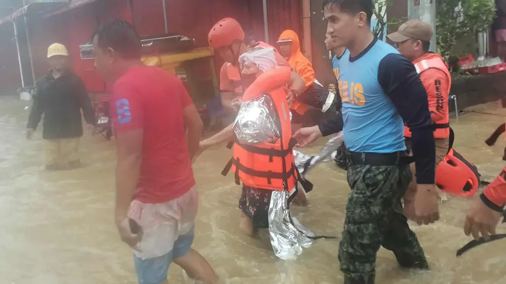 Philippines evacuates hundreds of thousands as super typhoon nears