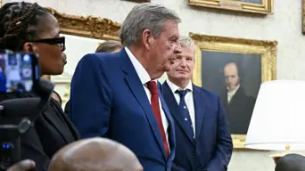 Rupert on claims of violence targeted at Afrikaners: 'It’s not only white farmers, it’s across the board' Rupert on claims of violence targeted at Afrikaners: 'It’s not only white farmers, it’s across the board'