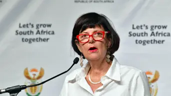 Transport crisis hits commuters as Minister Creecy warns of taxi violence, rail challenges Transport crisis hits commuters as Minister Creecy warns of taxi violence, rail challenges