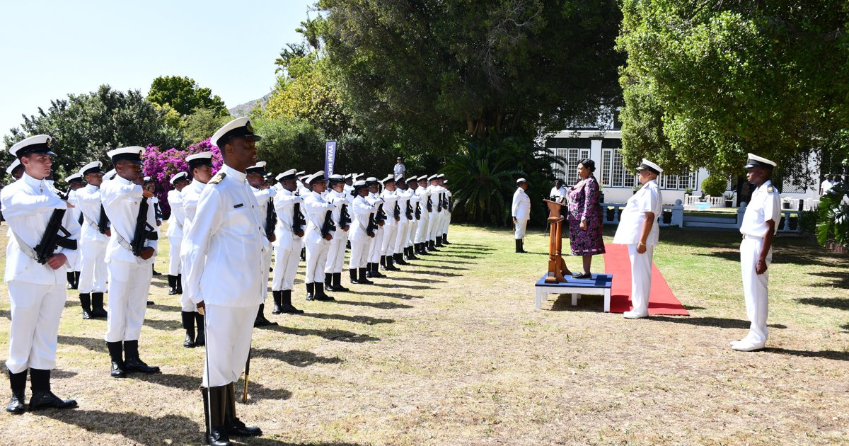 SA Navy 'in a bad state' & 'in a crisis' - defence expert