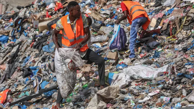 Pollution Cleaners Last chance saloon for global plastic pollution treaty