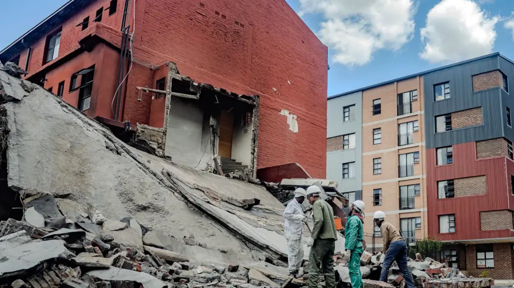 Four injured in Doornfontein student accommodation wall collapse