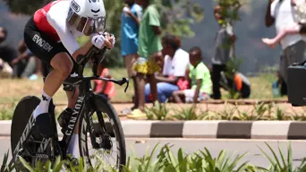 Reusser ends long chase for gold with women's cycling world title Reusser ends long chase for gold with women's cycling world title