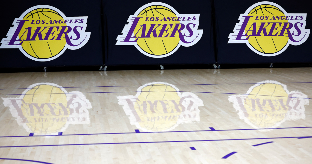 Lakers to be sold in record-breaking $10 billion deal: ESPN