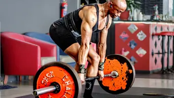 Mossel Bay's powerlifting pastry chef eyes records at world champs, appeals for support to get there Mossel Bay's powerlifting pastry chef eyes records at world champs, appeals for support to get there