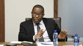 eThekwini expects million-plus visitors and R2.6 billion boost this Easter eThekwini expects million-plus visitors and R2.6 billion boost this Easter