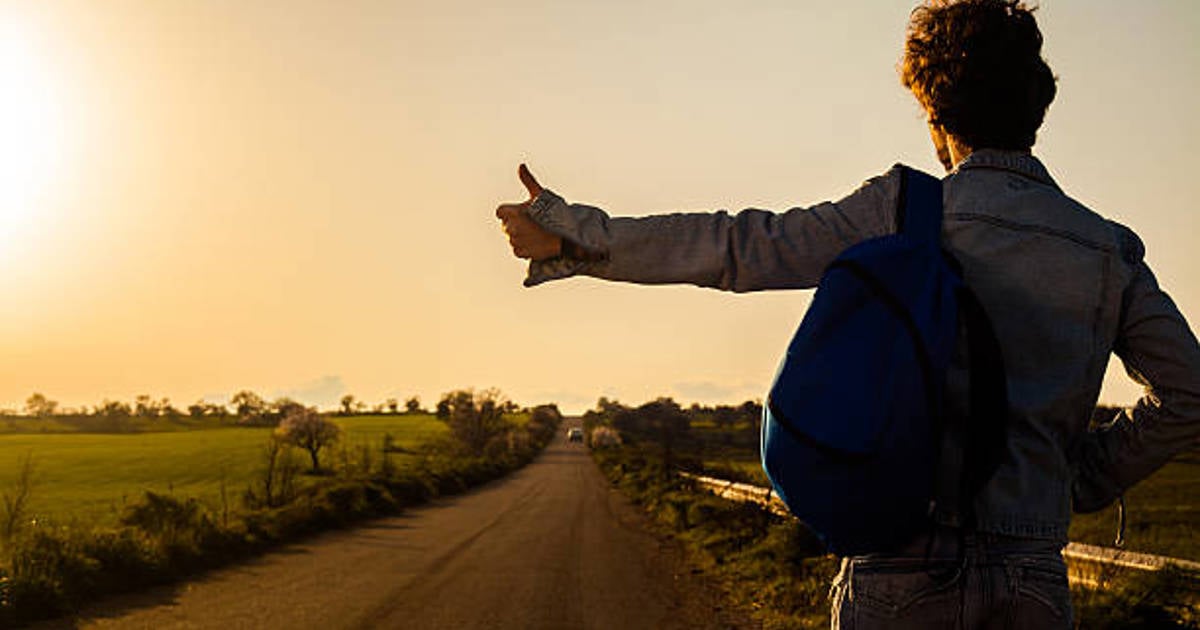 Hitchhiker busted for drugs after unknowingly asking for lift from Hawks ...