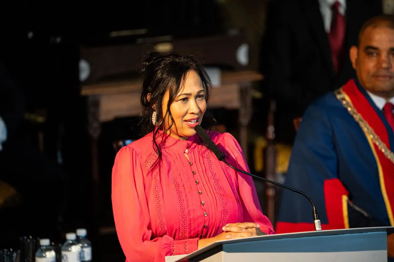 Jawaahier Petersen addresses councillors and guests at City Hall before accepting the Freedom of the City on behalf of her late father, Taliep Petersen. Picture: Kayleen Morgan/EWN Jawaahier Petersen addresses councillors and guests at City Hall before accepting the Freedom of the City on behalf of her late father, Taliep Petersen. Picture: Kayleen Morgan/EWN