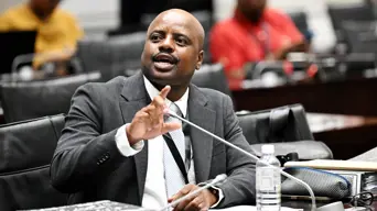 Mkhwanazi shares his bromance with 'Cat' Matlala before Parliament Mkhwanazi shares his bromance with 'Cat' Matlala before Parliament