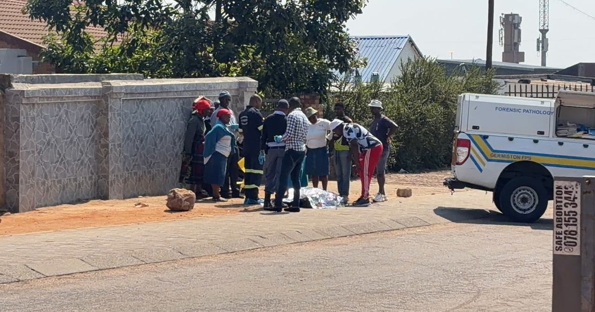 Man linked to murder of Thembisa woman found dead inside his car in Midrand - EWN