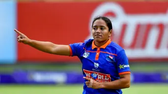 Linde, Jones scoop top WPCA awards; Hendricks eyes success in upcoming season Linde, Jones scoop top WPCA awards; Hendricks eyes success in upcoming season