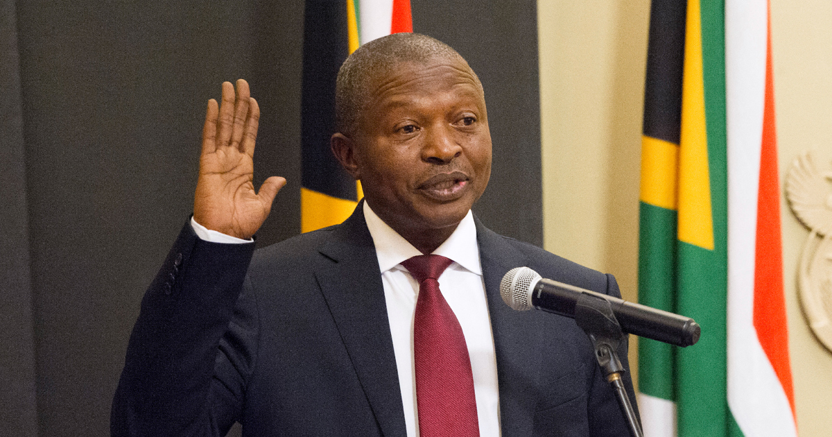 Mashatile hails Mabuza's commitment to his work even during his health challenges