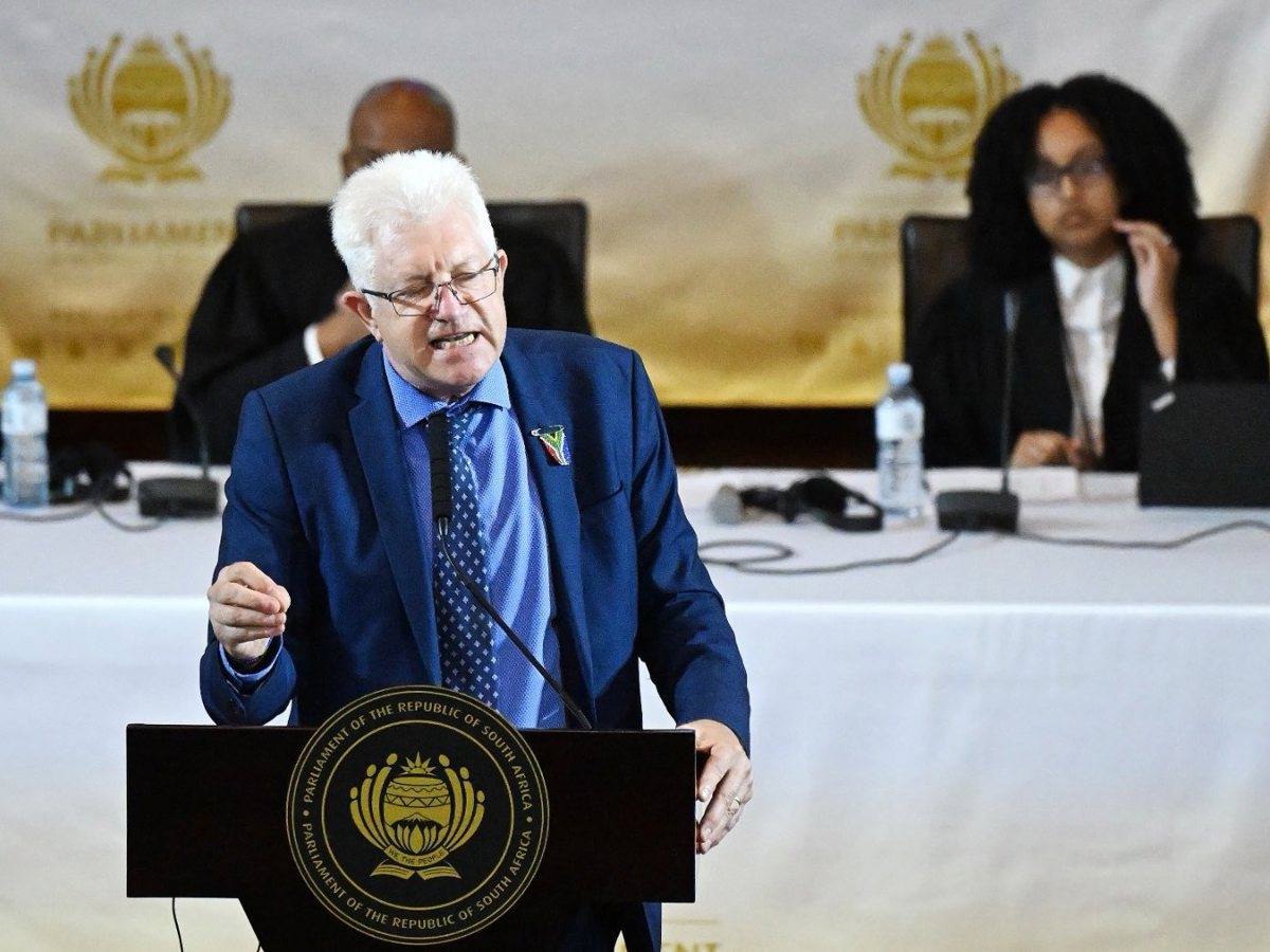 WC govt to spend R7bn over next three years to ease load shedding – Winde - Vimarsana News