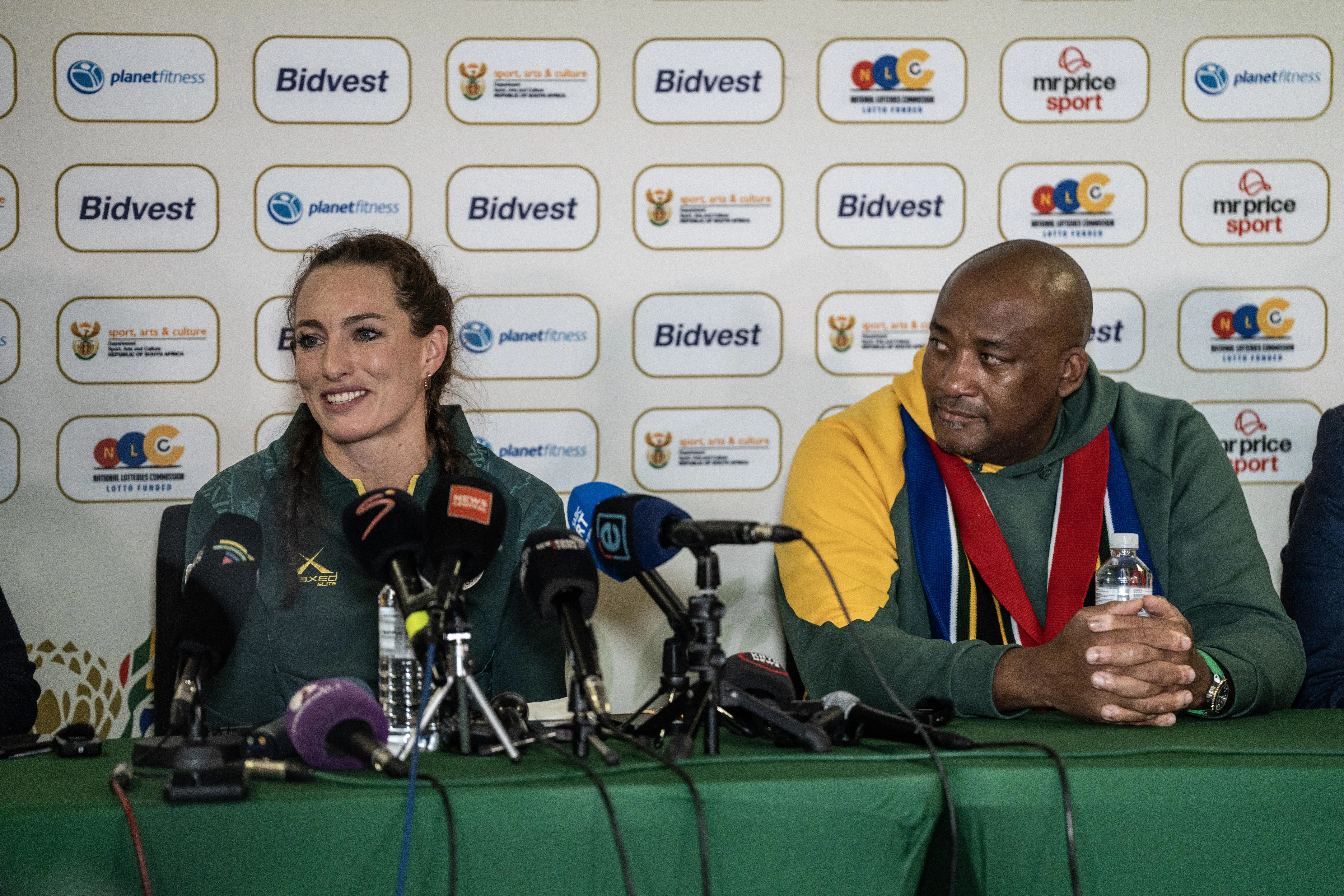 Gold Olympic medallist Tatjana Smith with Sports, Arts and Culture Minister Gayton McKenzie at OR Tambo International Airport. Photo: Jacques Nelles/Eyewitness News Gold Olympic medallist Tatjana Smith with Sports, Arts and Culture Minister Gayton McKenzie at OR Tambo International Airport. Photo: Jacques Nelles/Eyewitness News